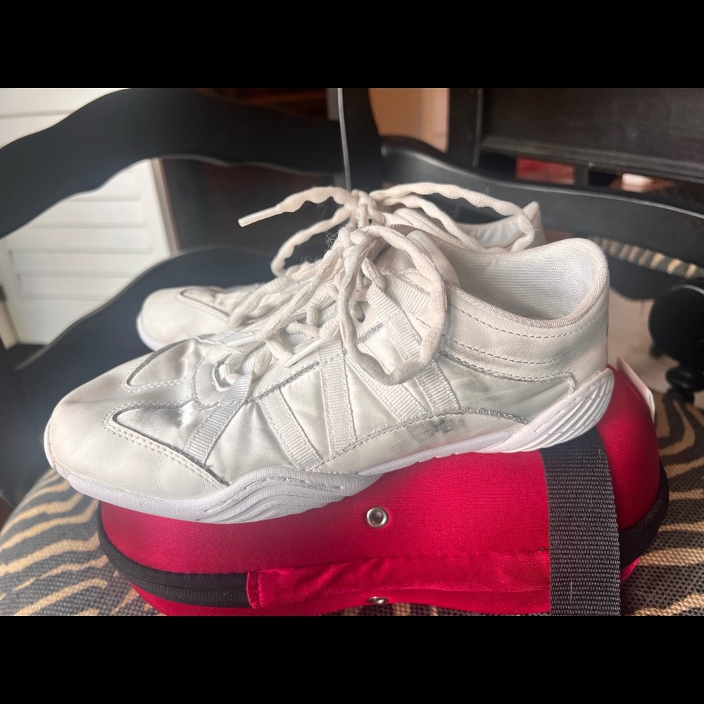Nfinity Evolution Cheer Shoe